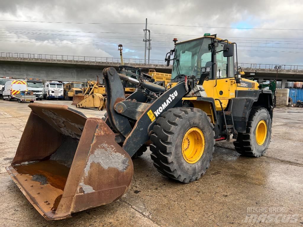 Komatsu WA320PZ-6 Radlader