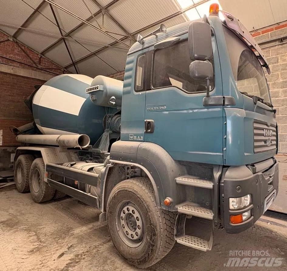 MAN 33 TGA 33.350 Betonmischer