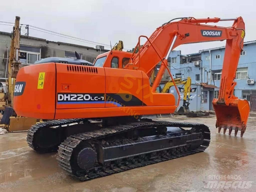 Doosan 220 LC-7 Raupenbagger