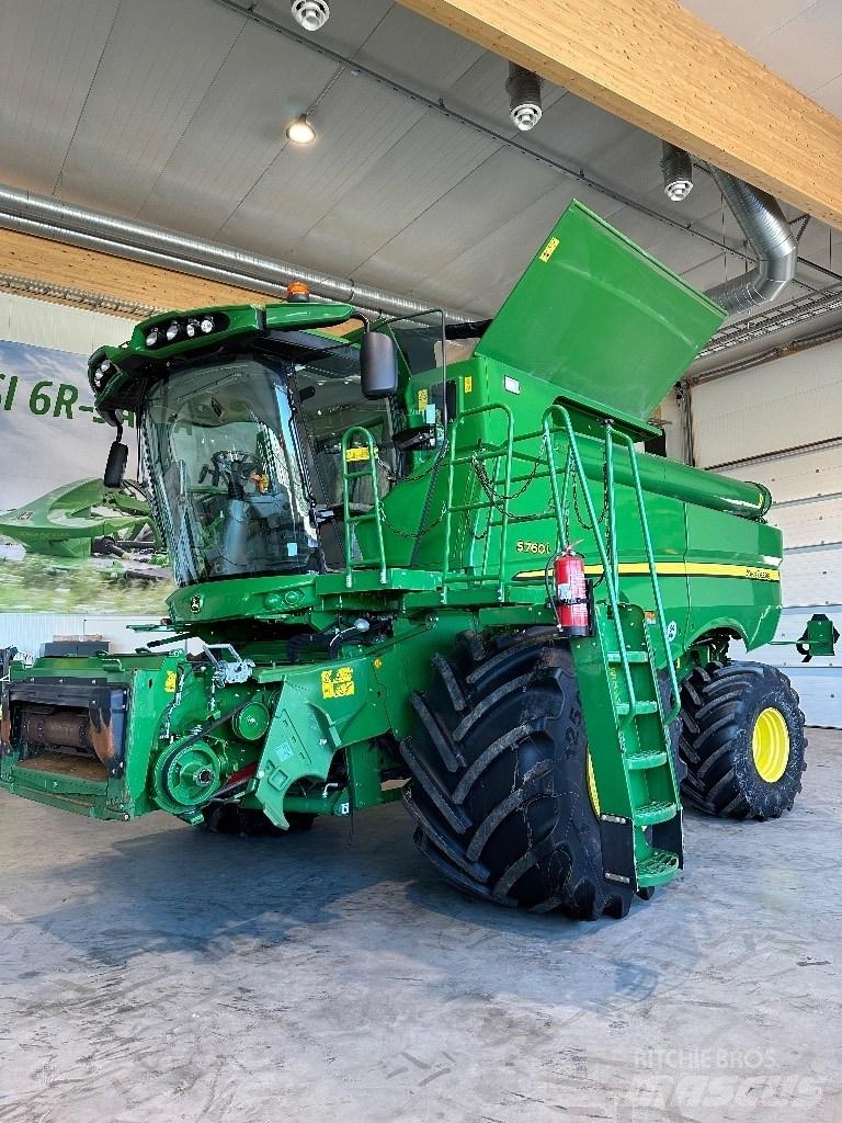 John Deere S760i Mähdrescher