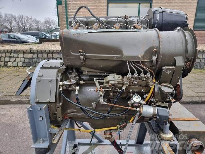 Engines F4L912 Transport Sonstige