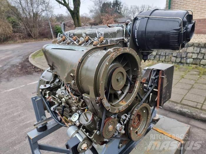  Engines F4L912 Transport Sonstige