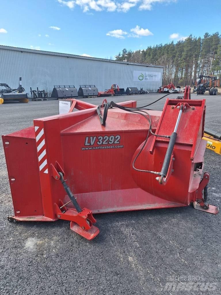 Varila Steel LV 3292 Schneefräse