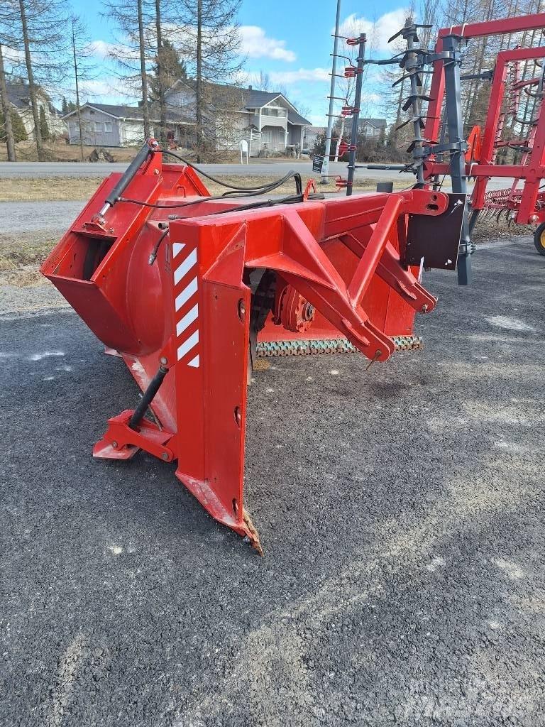 Varila Steel LV 3292 Schneefräse