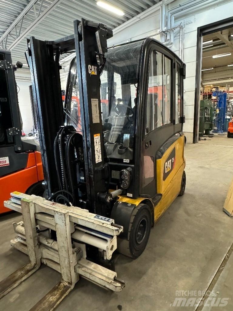 CAT EP25N Elektrische heftrucks