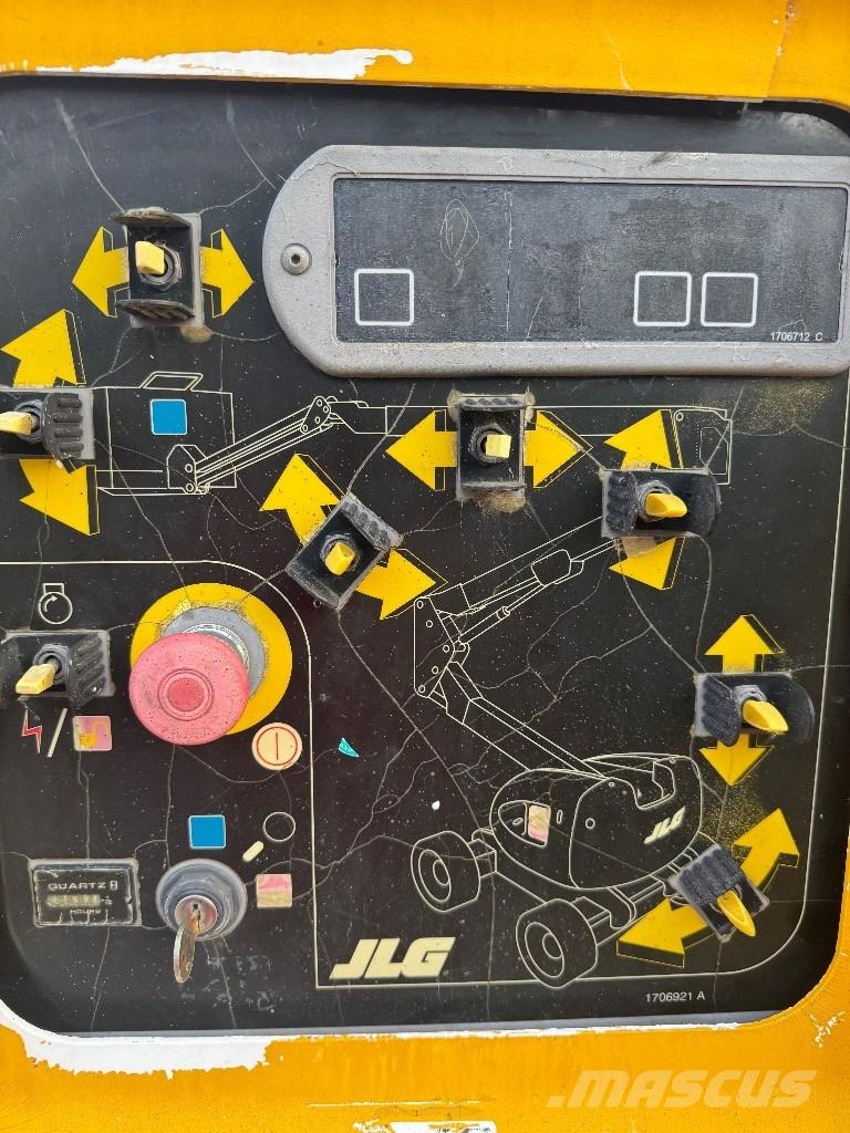 JLG 450 AJ Gelenkteleskoparbeitsbühnen