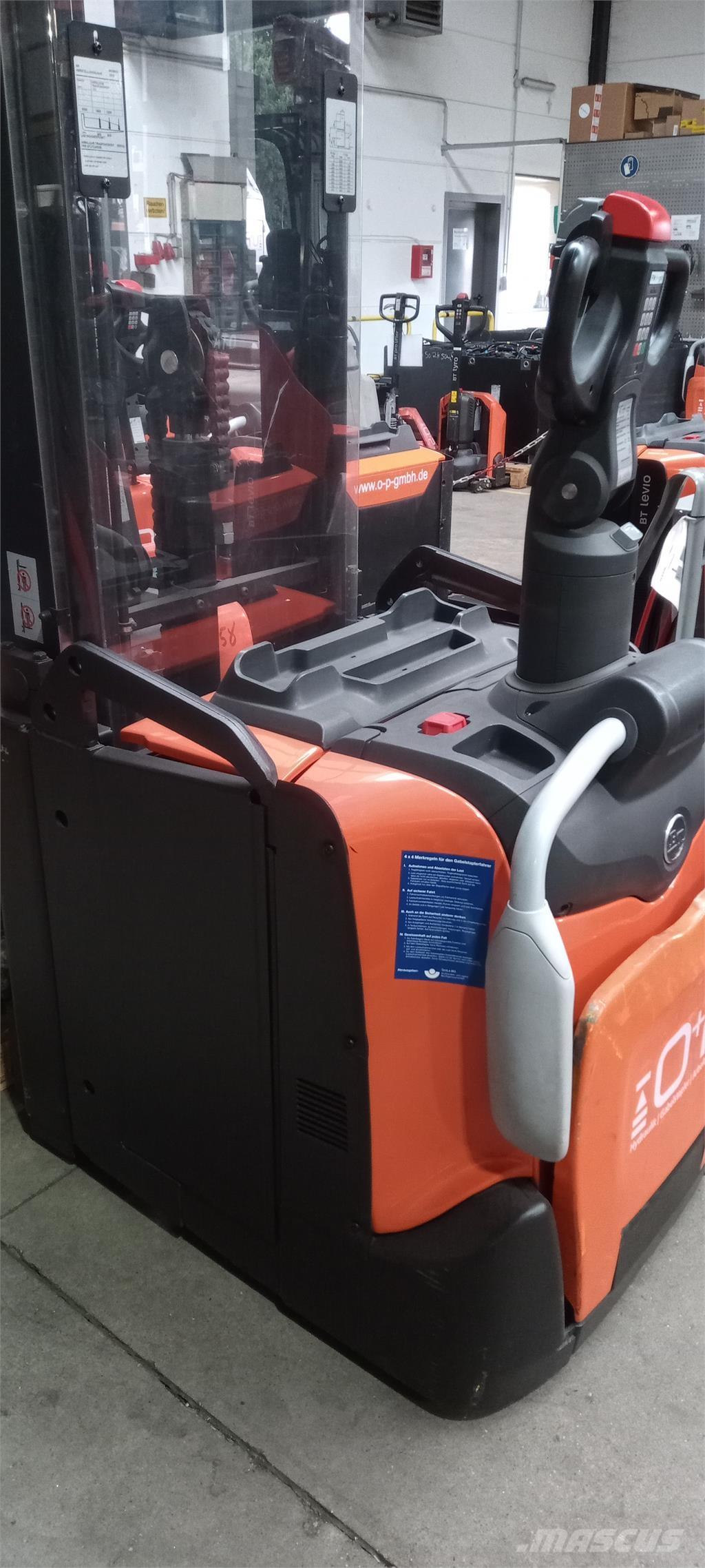 Toyota SPE160L Zelfrijdende stapelaars