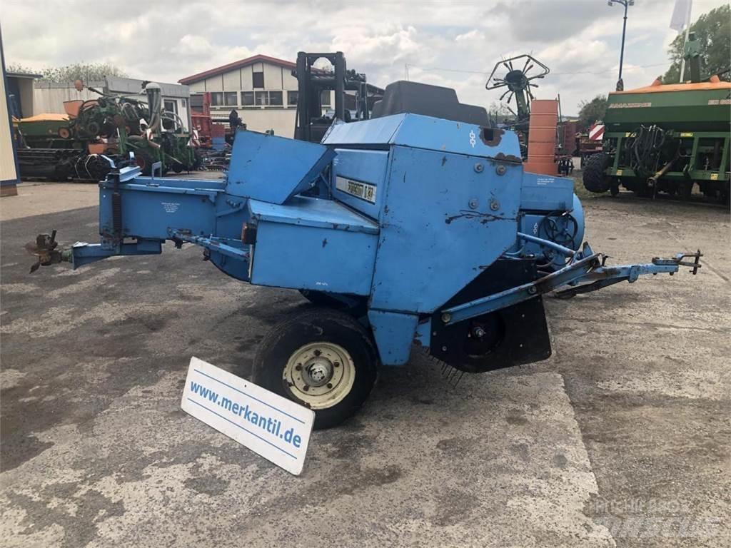 Fortschritt K 430 Quaderpressen