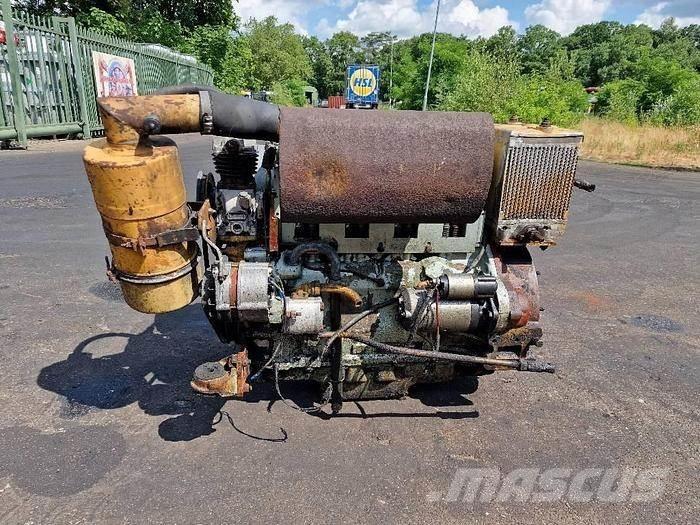  Engines F4L912 Transport Sonstige