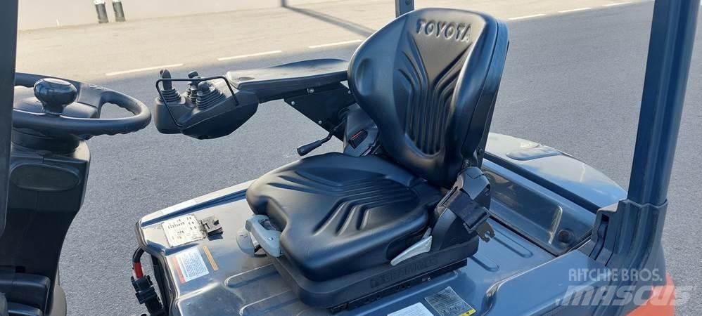 Toyota 8FBMT16 Elektrische heftrucks