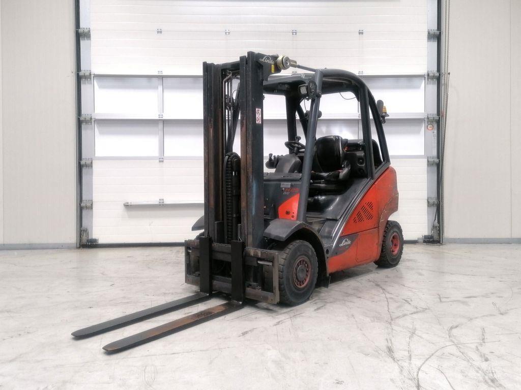 Linde H25T-02 LPG heftrucks