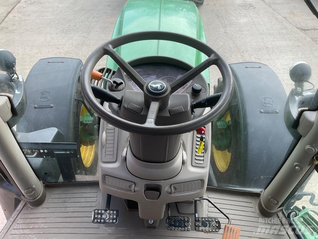 John Deere 6170 R Traktoren