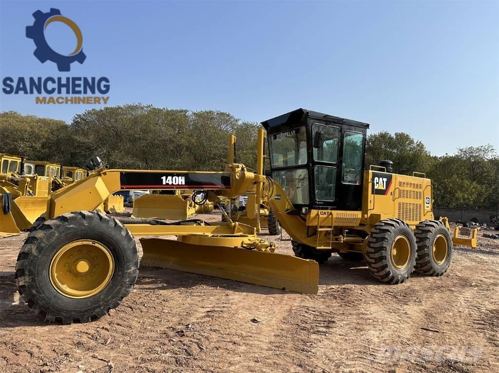 CAT 140H Grader