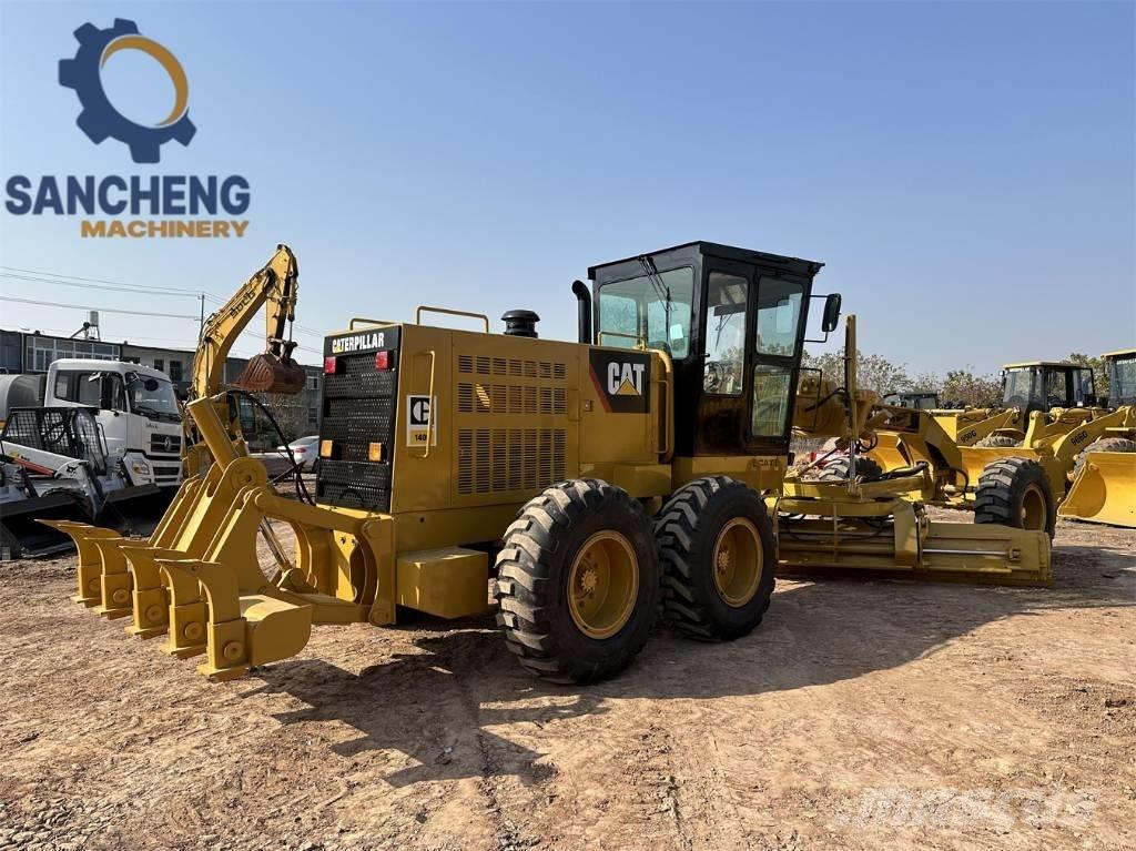 CAT 140H Grader