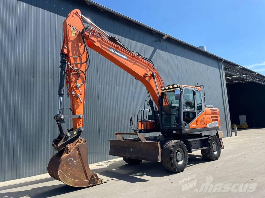 Doosan DX170W-5 Mobilbagger