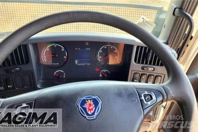 Scania G460 Andere Fahrzeuge