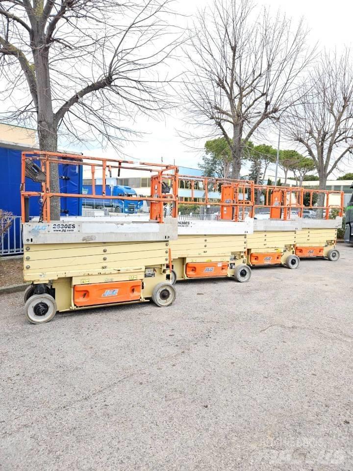 JLG 2630 ES Scheren-Arbeitsbühnen