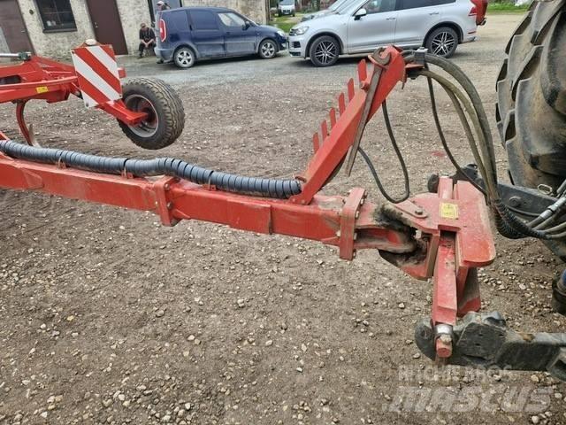 Kverneland CTC Meißelgrubber