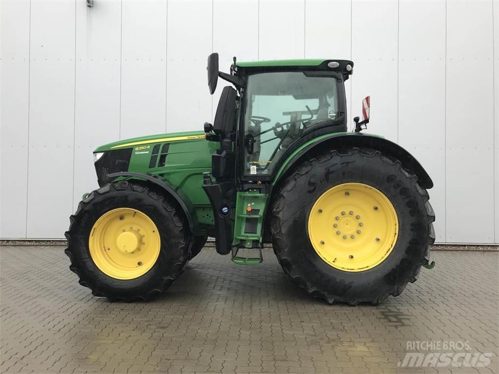 John Deere 6250R Traktoren