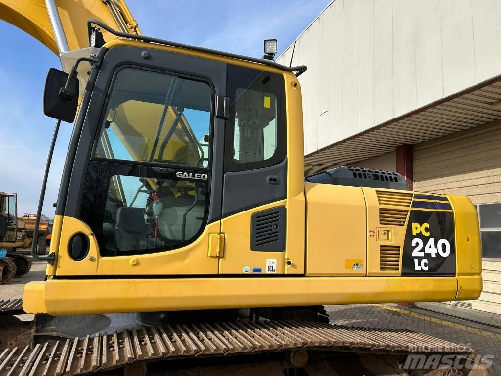 Komatsu PC 240 LC-8 Raupenbagger