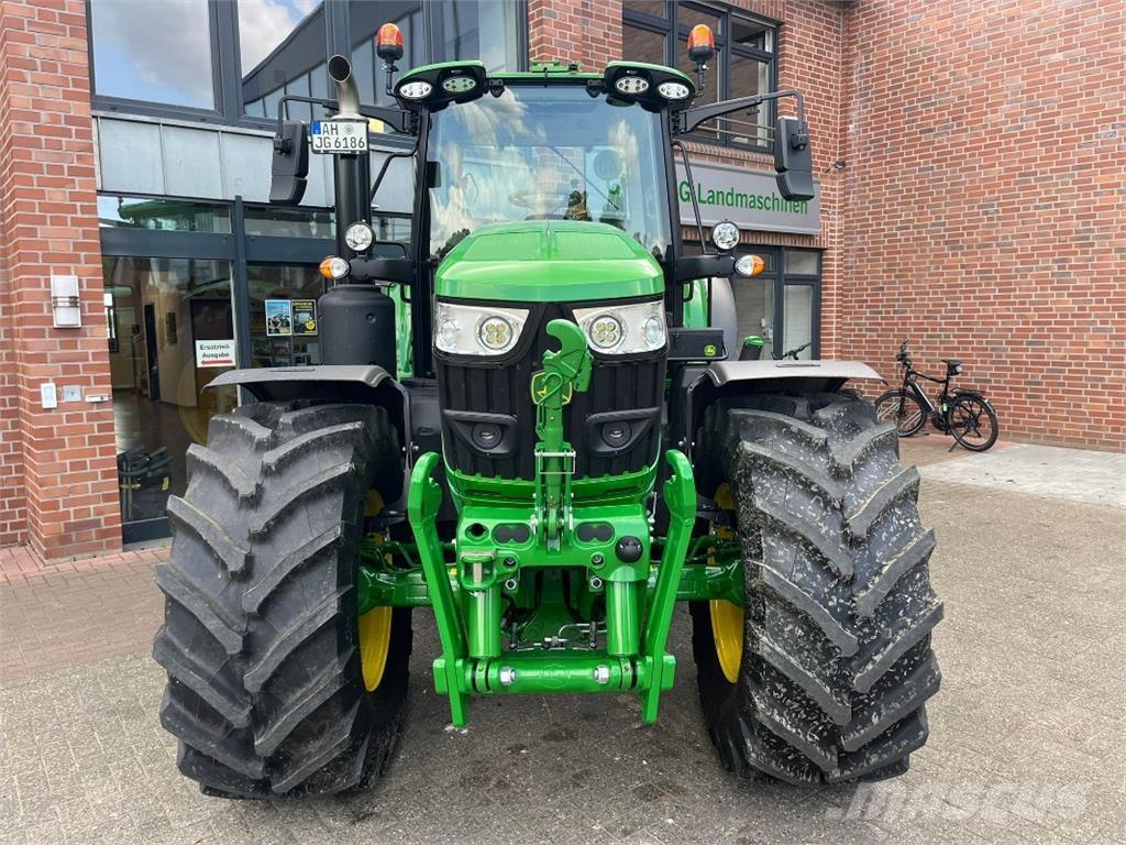 John Deere 6M185 Traktoren