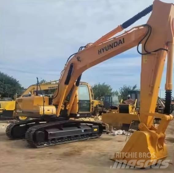 Hyundai 225 Raupenbagger