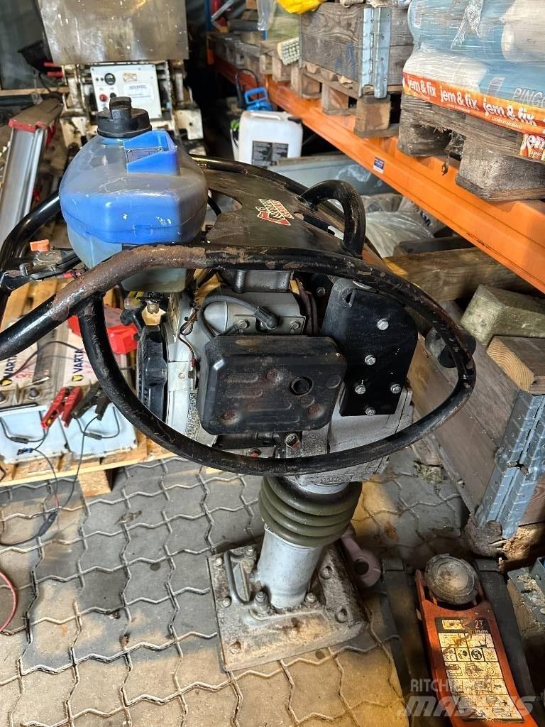 Weber Jordloppe Stampfer