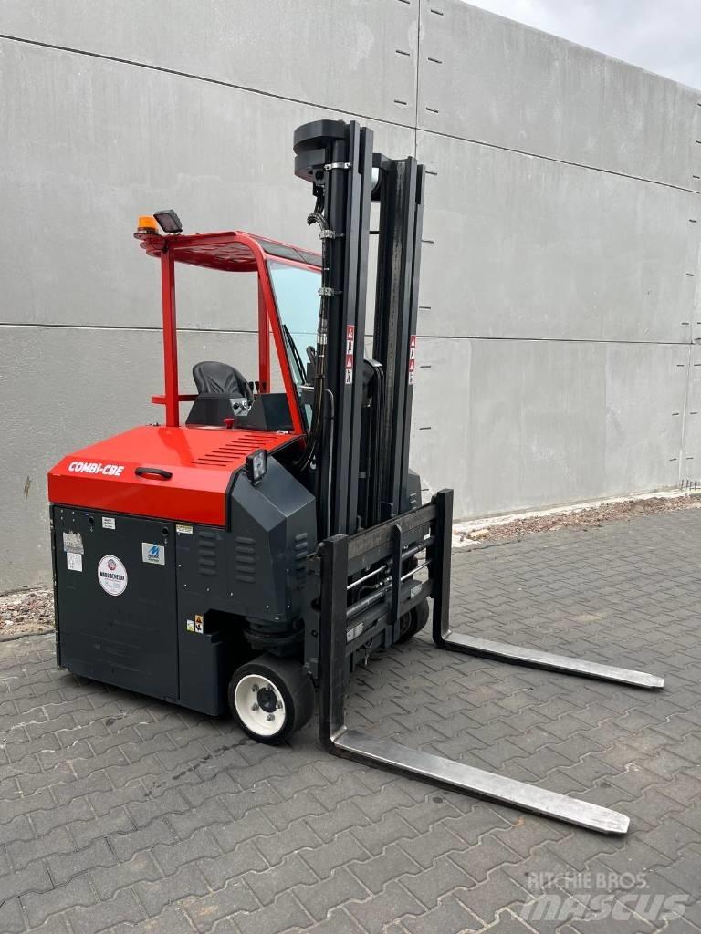 Combilift CBE3000 Seitenstapler