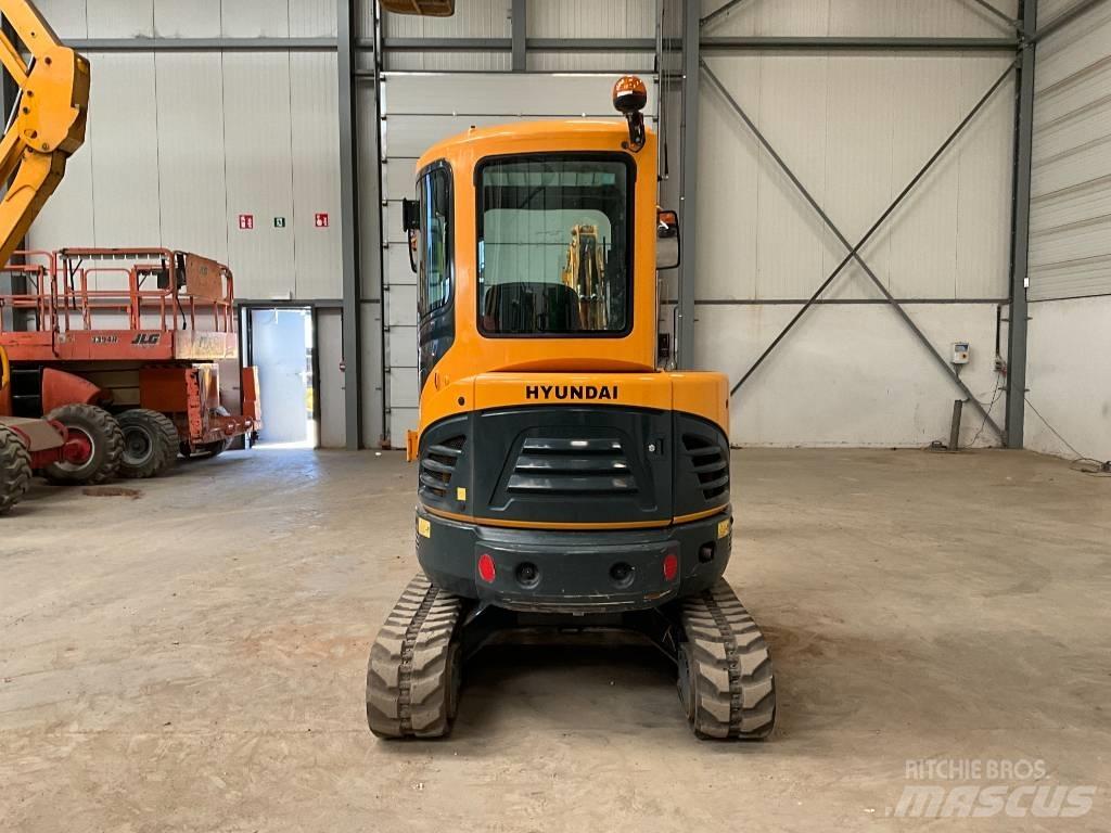Hyundai 30 Z-9AK Minibagger < 7t