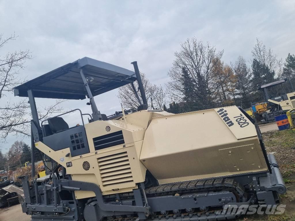 ABG Titan 7820 Strassenfertiger