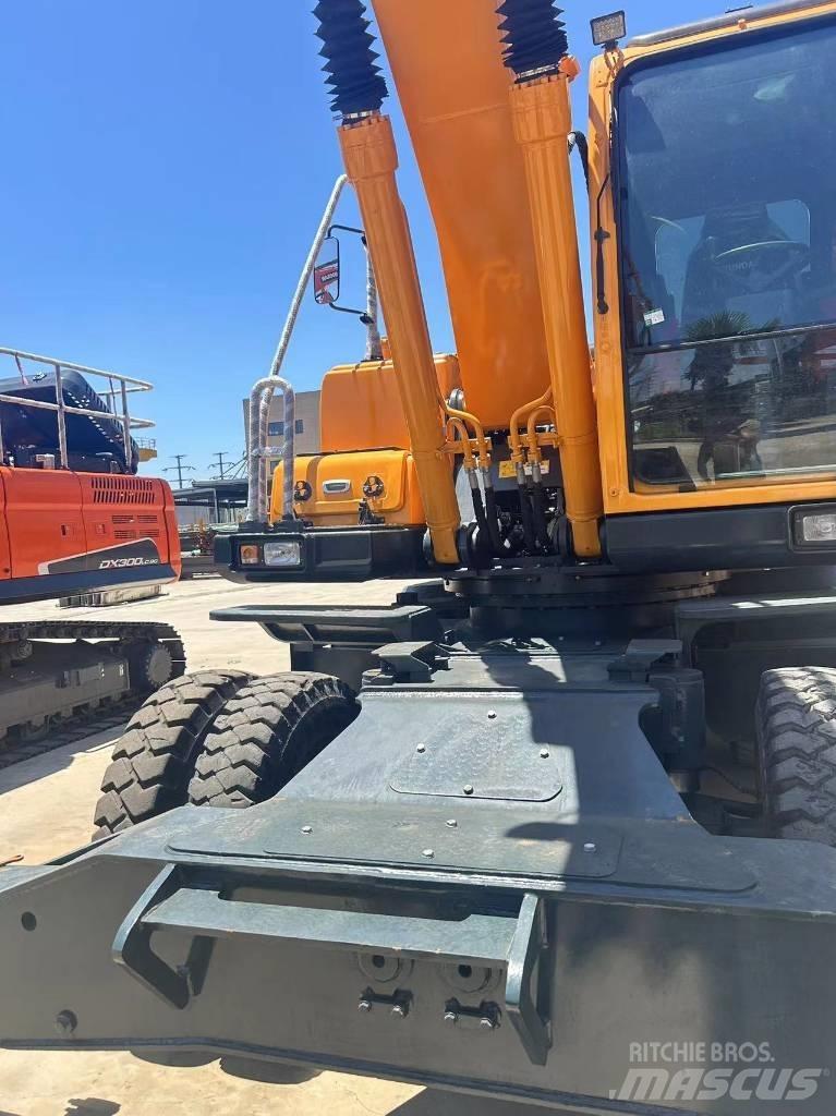 Hyundai R210W-9 Mobilbagger