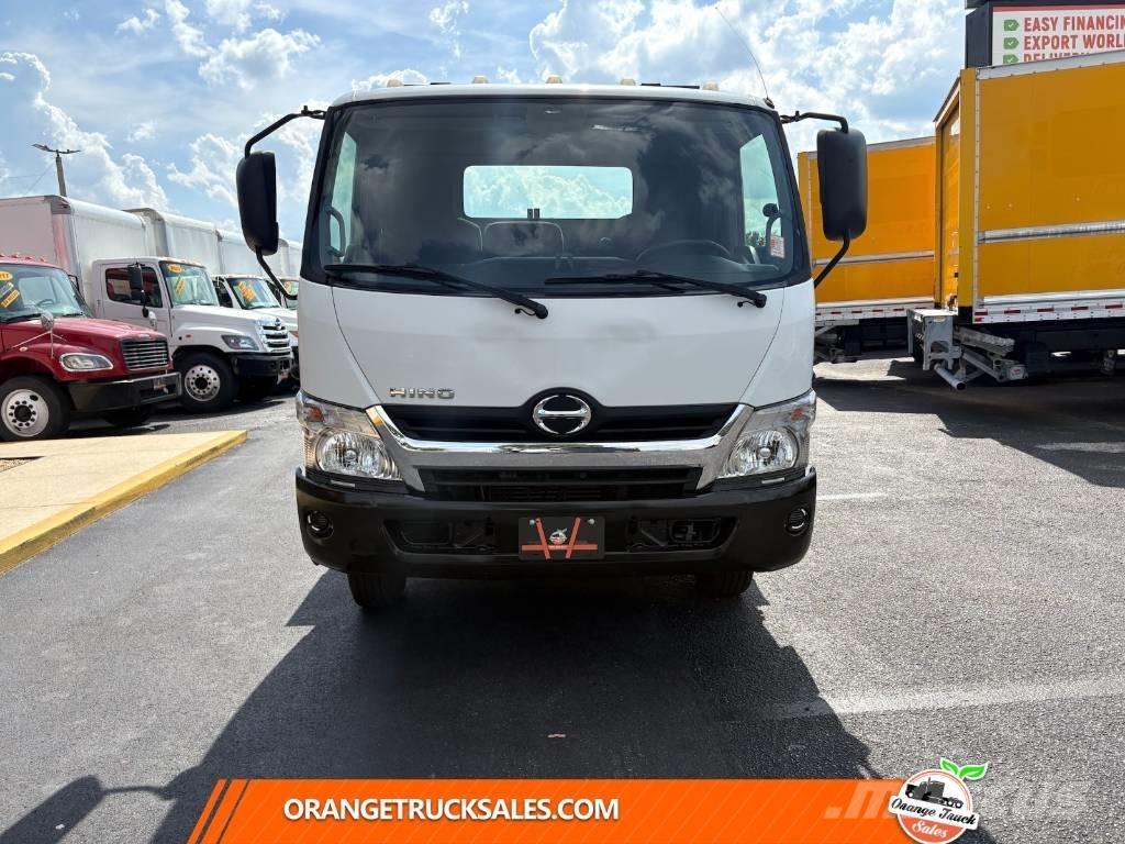 Hino 155 Bergungsfahrzeuge