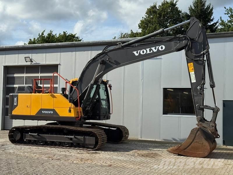 Volvo EC 220 EL Raupenbagger