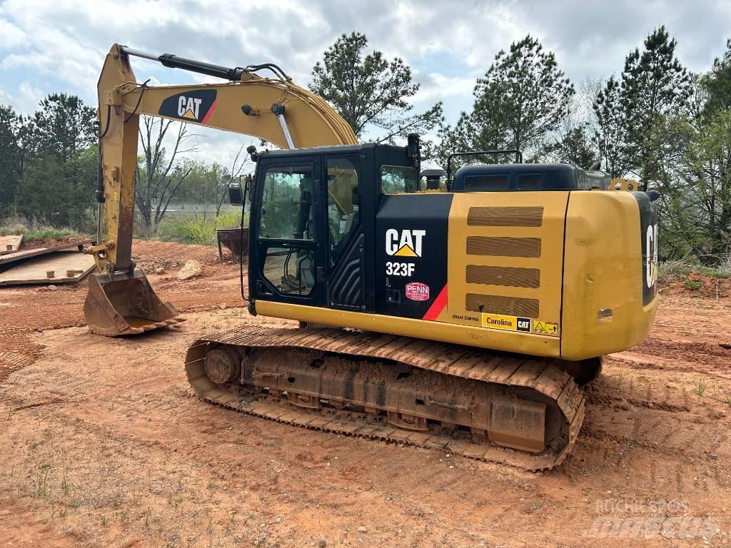 CAT 323FL Raupenbagger