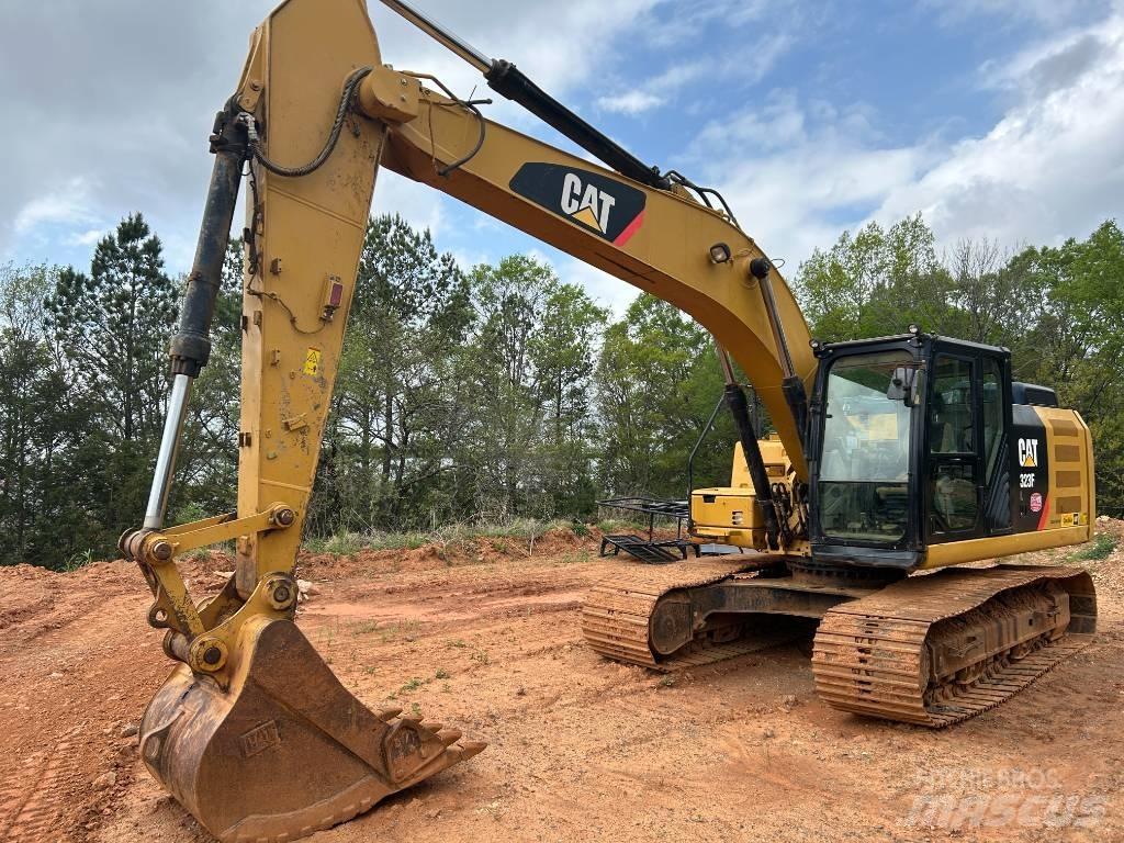 CAT 323FL Raupenbagger