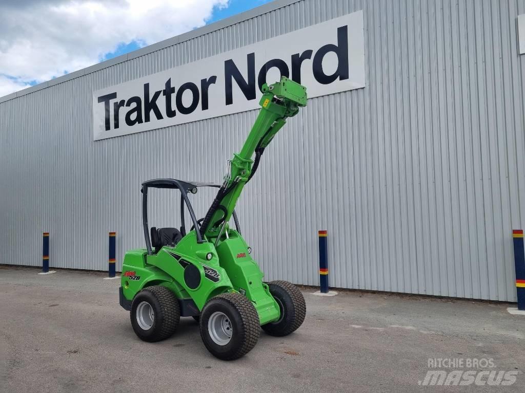 Avant 528 Kompaktlader