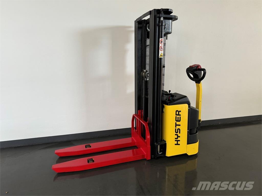 Hyster S1.2 Zelfrijdende stapelaars
