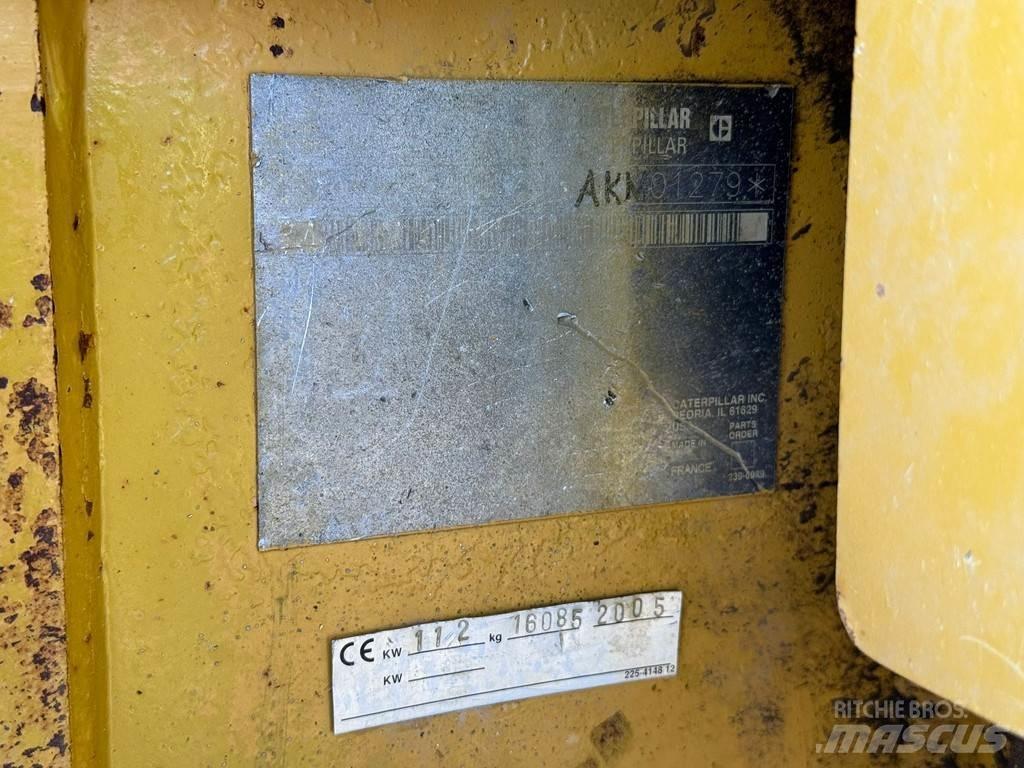 CAT D6N LGP Bulldozer