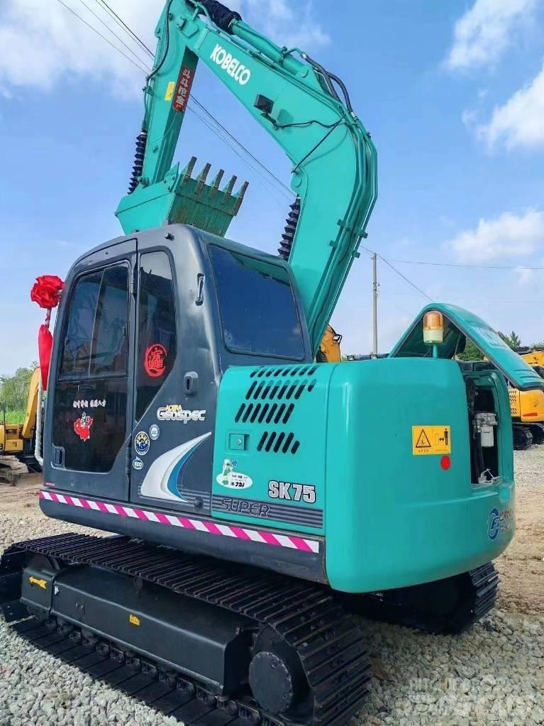 Kobelco SK 75 Raupenbagger