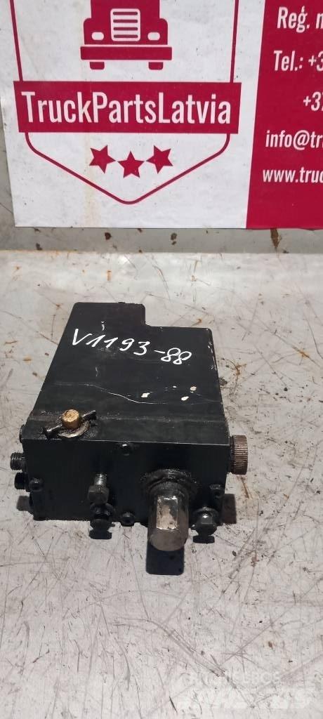 Volvo FH 12.      20917279 Hydraulik