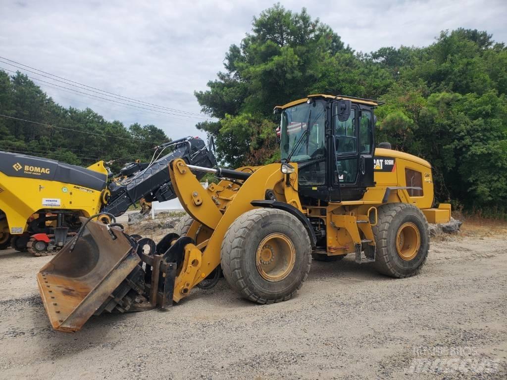CAT 926M Radlader