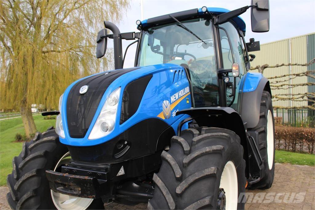 New Holland T6.155 Traktoren