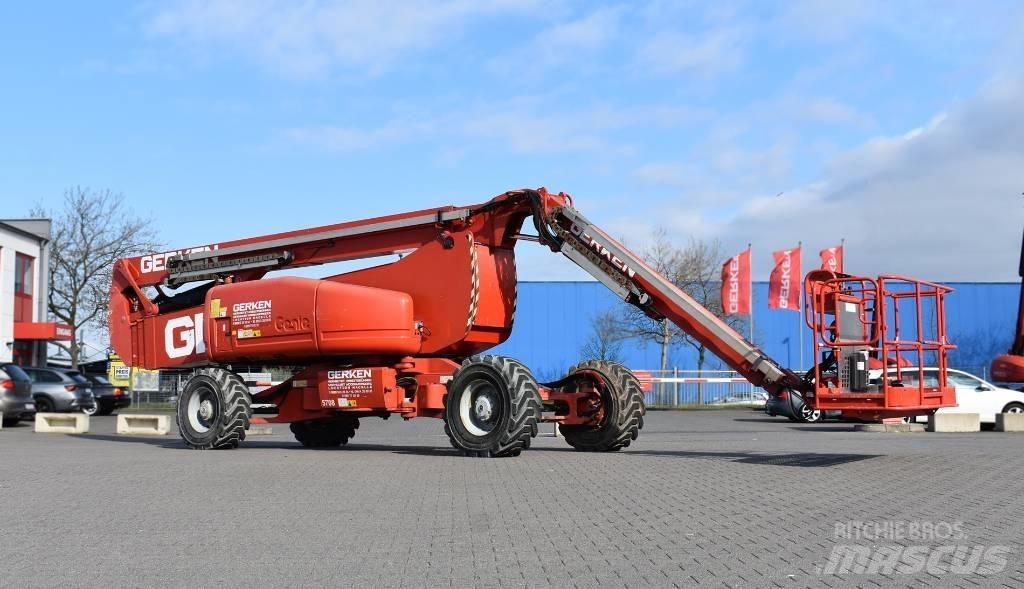 Genie Z 135 Gelenkteleskoparbeitsbühnen