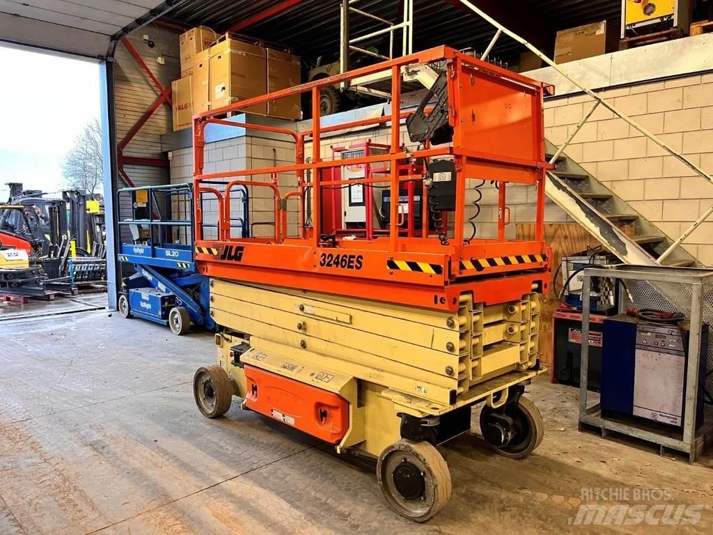 JLG 3246ES Scheren-Arbeitsbühnen