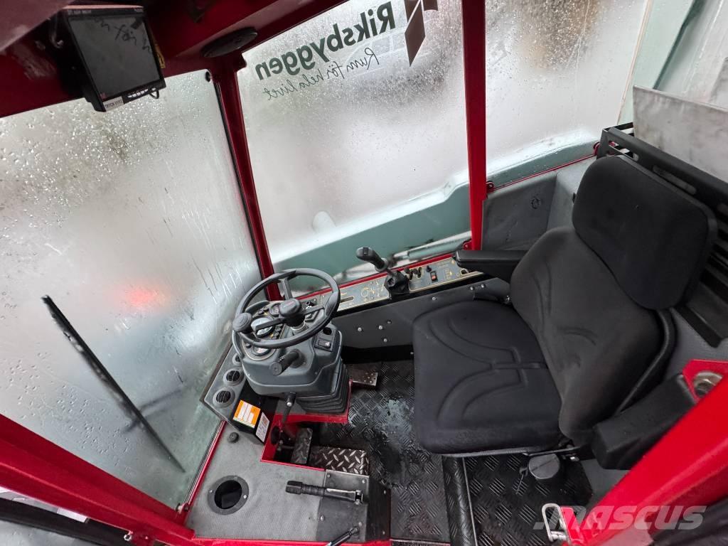 Timan Tool-Trac 245 Arbeitsfahrzeuge