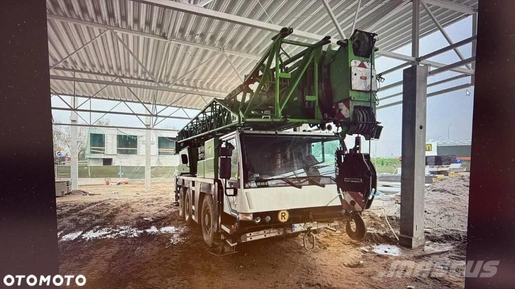 Liebherr LTM 1055 Ruwterrein kranen