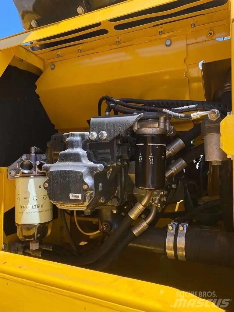 Komatsu pc200- 8 Raupenbagger