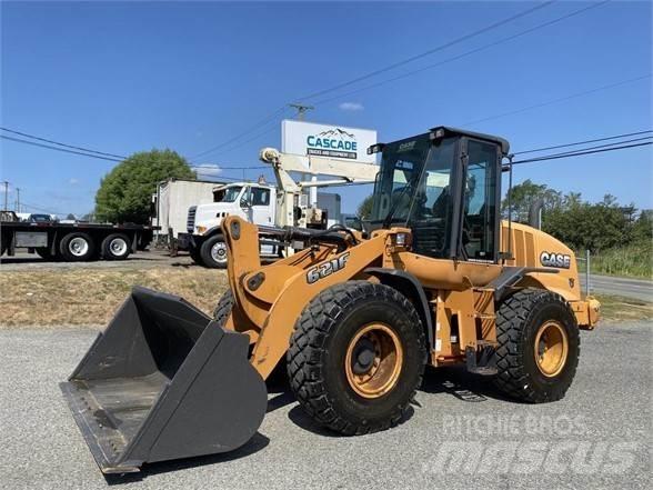 CASE 621F Radlader