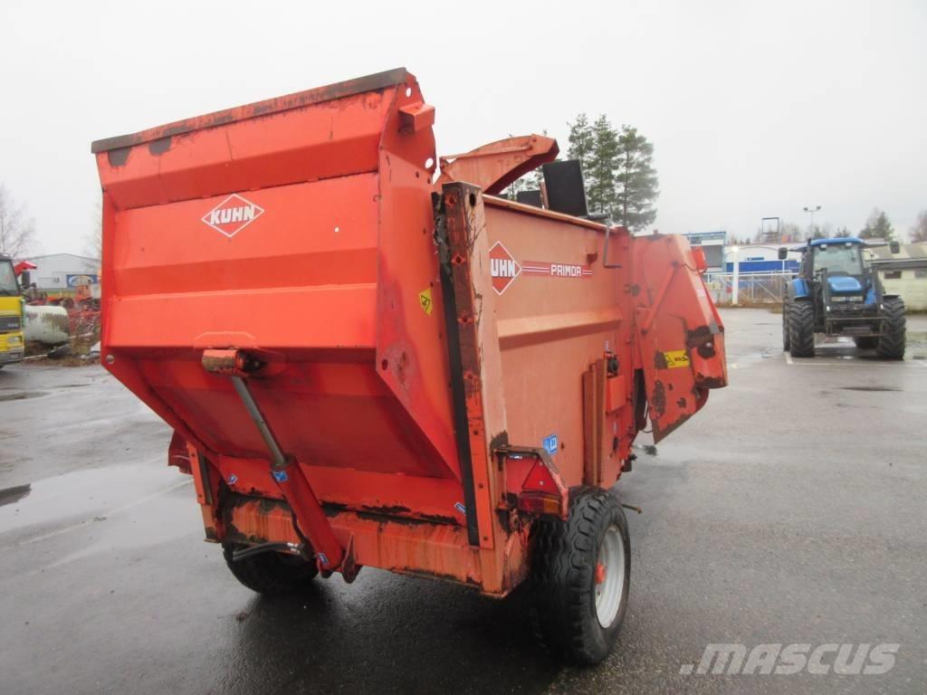 Kuhn Primor 3560 Ballenschredder, -schneider und -wickler