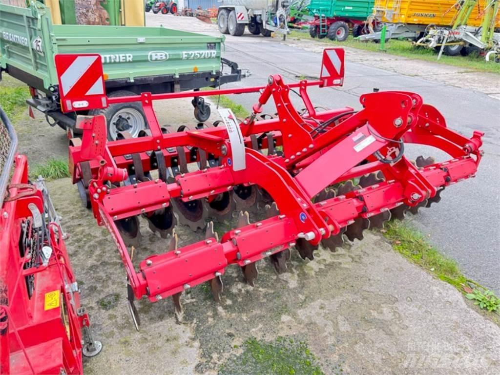 Horsch Joker 3 CT Scheibeneggen